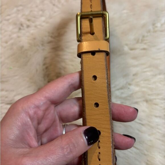 Fossil Light Brown Leather Belt with Gold Buckle - Picture 5 of 6